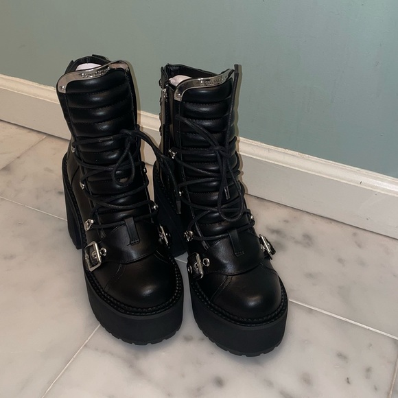 Killstar Stryker Boots - Picture 2 of 12